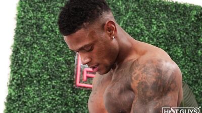 HotGuysFuck - Shredded Calvin Beckham Needs Another Hot Fuck With Curvy Melody Foxx