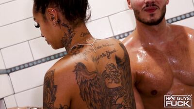 HotGuysFuck - Myles Mint and Ivy Steele - Bulging Biceps and a Huge Ass