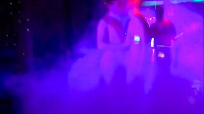 Sexy Dancing - free gay porn