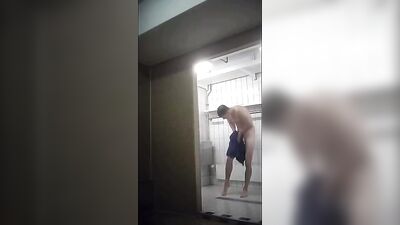 Men in Locker Rooms Gay Porn Video (85)