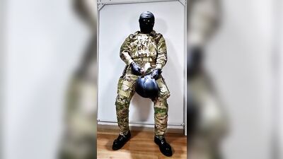 Men In Uniform Gay Porn Video (19)