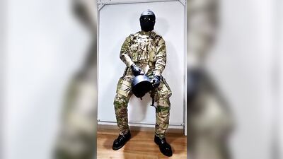 Men In Uniform Gay Porn Video (19)