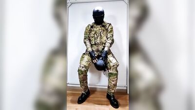 Men In Uniform Gay Porn Video (19)