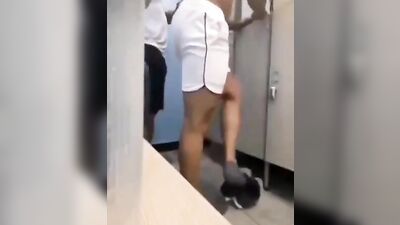 Men in Locker Rooms Gay Porn Video (111)