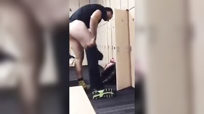 Men in Locker Rooms Gay Porn Video (155)