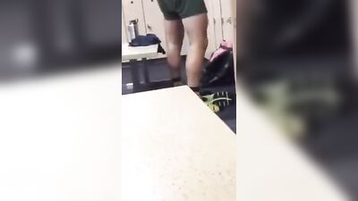 Men in Locker Rooms Gay Porn Video (155)