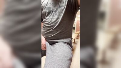 Men in Locker Rooms Gay Porn Video (58)