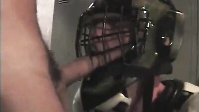 Men in Locker Rooms Gay Porn Video (25)
