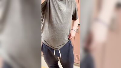 Men in Locker Rooms Gay Porn Video (78)