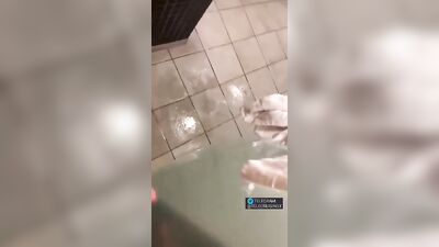 Men in Locker Rooms Gay Porn Video (66)