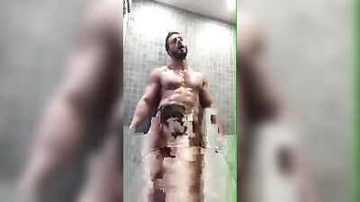 Men in Locker Rooms Gay Porn Video (103)