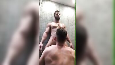 Men in Locker Rooms Gay Porn Video (103)