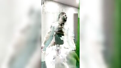 Men in Locker Rooms Gay Porn Video (103)