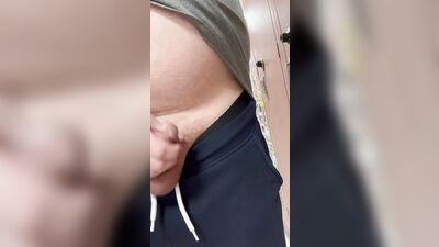 Men in Locker Rooms Gay Porn Video (52)
