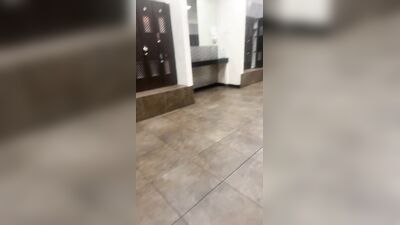 Men in Locker Rooms Gay Porn Video (67)