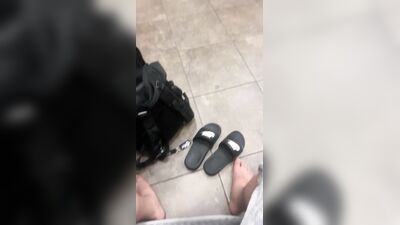 Men in Locker Rooms Gay Porn Video (67)
