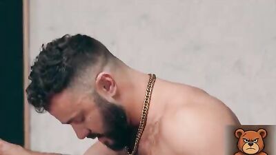 Men in Locker Rooms Gay Porn Video (31)