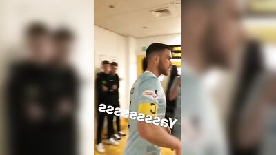 Men in Locker Rooms Gay Porn Video (23)