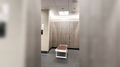 Men in Locker Rooms Gay Porn Video (4)