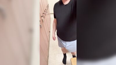 Men in Locker Rooms Gay Porn Video (73)