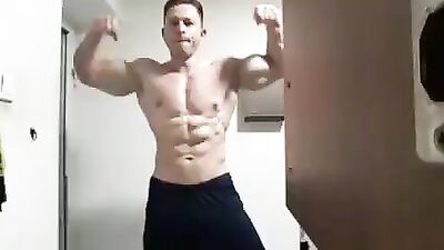 Men in Locker Rooms Gay Porn Video (97)