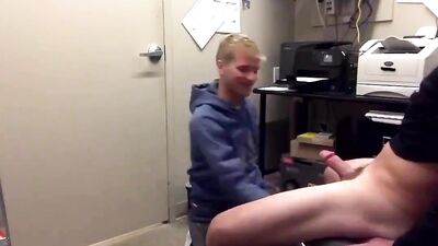 Amateur Media Gay Porn Video (37)