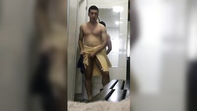 Men in Locker Rooms Gay Porn Video (82)