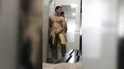 Men in Locker Rooms Gay Porn Video (82)