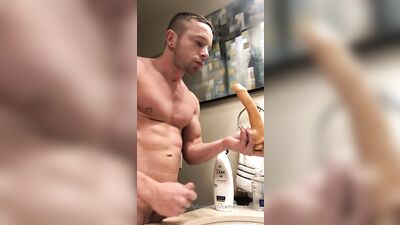 OF - Cameron Dalile gay porn video (1)