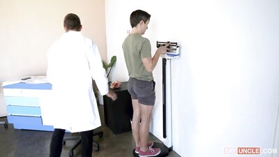 DoctorTapes - Johnny Ford & Isaac Parker - In the Doctor's Hands - free gay porn