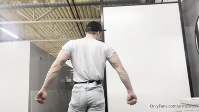 armzbro97 armzbro97 0939 - free gay porn