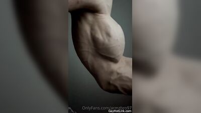 armzbro97 armzbro97 0996 - free gay porn