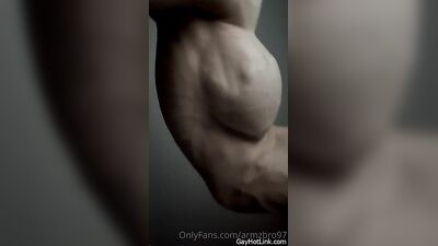armzbro97 armzbro97 0996 - free gay porn