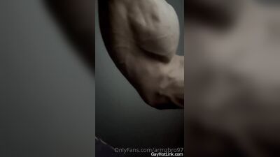 armzbro97 armzbro97 0996 - free gay porn