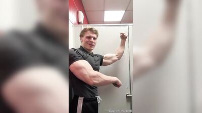 armzbro97 armzbro97 1068 - free gay porn