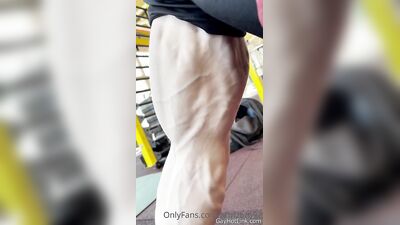 armzbro97 armzbro97 1018 - free gay porn