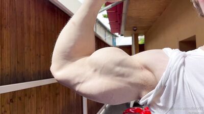 armzbro97 armzbro97 0445 - free gay porn
