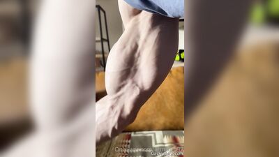 armzbro97 armzbro97 1432 - free gay porn
