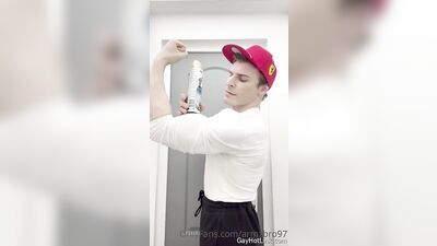 armzbro97 armzbro97 0201 - free gay porn
