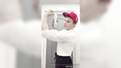 armzbro97 armzbro97 0201 - free gay porn