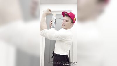 armzbro97 armzbro97 0201 - free gay porn