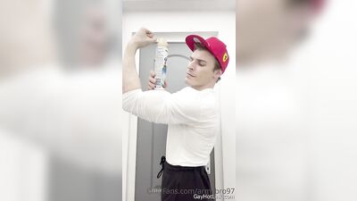 armzbro97 armzbro97 0201 - free gay porn
