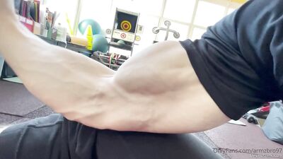 armzbro97 armzbro97 0135 - free gay porn