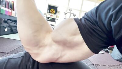 armzbro97 armzbro97 0135 - free gay porn