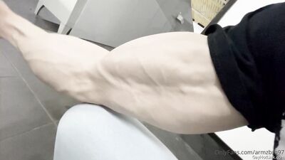 armzbro97 armzbro97 1000 - free gay porn