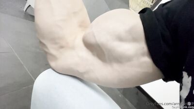 armzbro97 armzbro97 1000 - free gay porn