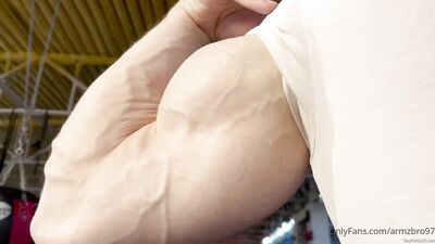 armzbro97 armzbro97 0272 - free gay porn