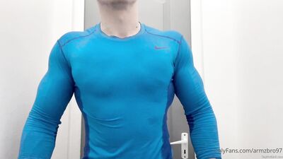 armzbro97 armzbro97 0633 - free gay porn