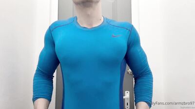 armzbro97 armzbro97 0633 - free gay porn