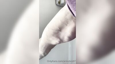 armzbro97 armzbro97 0385 - free gay porn